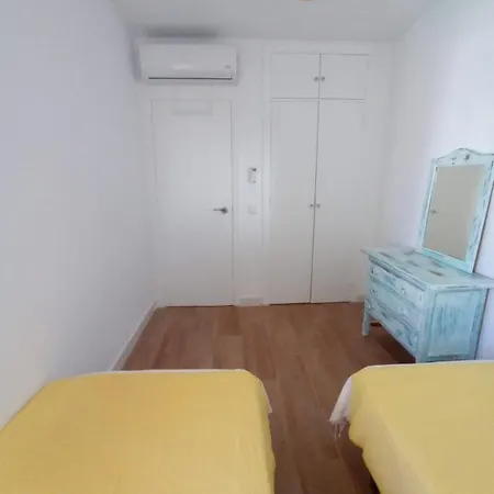 Apartamento Con Encanto En Playa Las Redes *